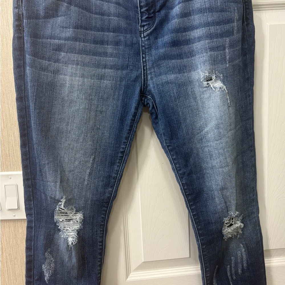 Judy Blue Distressed Dark Blue Jeggings